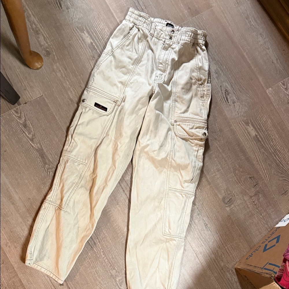 BDG Urban Outfitters Cream Skate Jean Straight Leg Jeans
